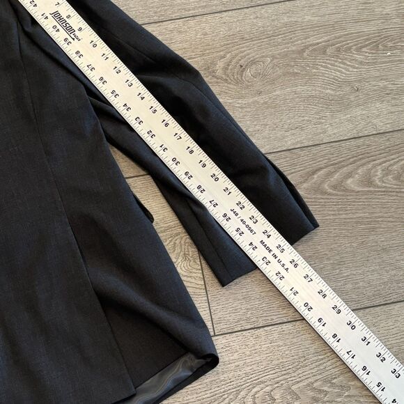 Peter Millar 100% Wool Grey 2 Button Blazer Jacket Canada Size 44R - Picture 7 of 10